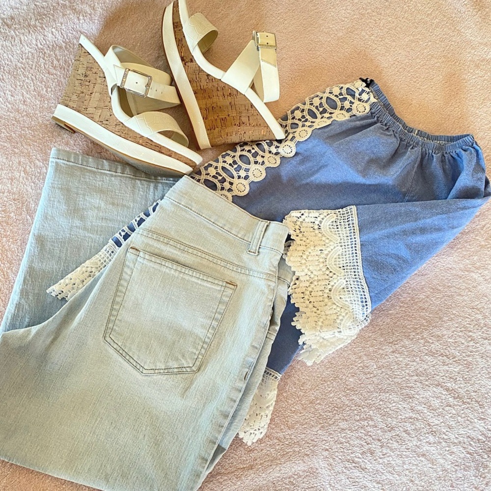 Straight Cut Style Jeans